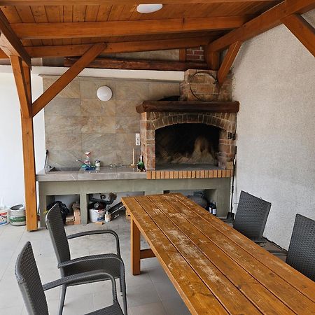 Apartament Kuca Nerezinka Nerezine Zewnętrze zdjęcie