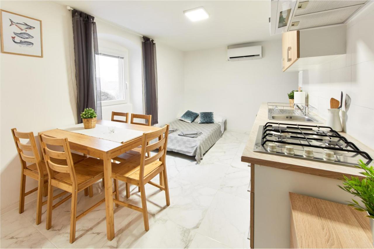 Apartament Kuca Nerezinka Nerezine Zewnętrze zdjęcie